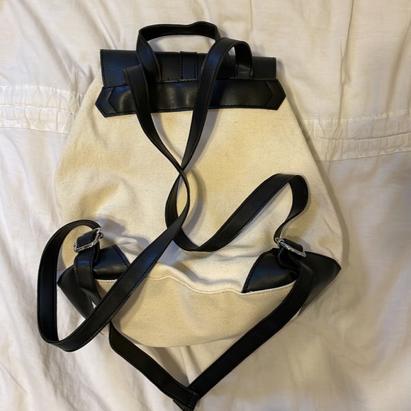 Mini backpack - Picture 2 of 6